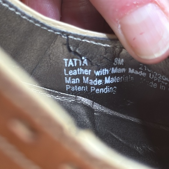 Vintage Naturalizer Women's tan leather retro heels - Picture 13 of 14